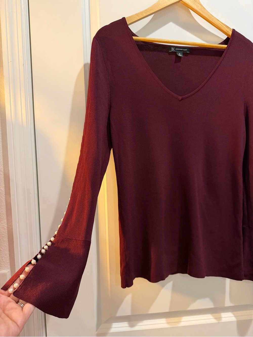 INC International Concepts XL Burgundy V-Neck Bell Sleeve Pearl Trim‎ Sweater